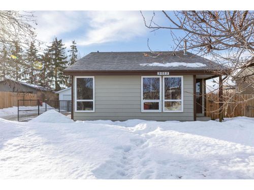 9405 98 Ave, Morinville, AB, T8R1J4 | Card Image