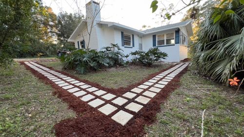 26221 Se 159th Ln, UMATILLA, FL, 32784-9129 | Card Image