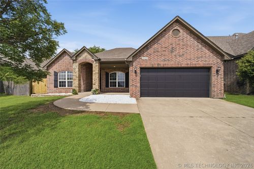 3608 16th St, Broken Arrow, OK, 74012-1806 | Card Image