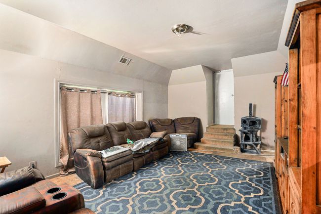 3354 W Highway 199, House other with 5 bedrooms, 2 bathrooms and null parking in Springtown TX | Image 14