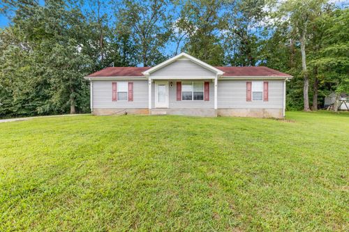 7915 Crossroads Dr, Lyles, TN, 37098-1582 | Card Image