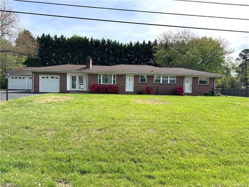 125 Townsend Ridge Drive, Winston-Salem, NC, 27107 | Card Image