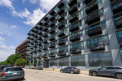 604-1224 Van Buren St, Chicago, IL, 60607-3364 | Card Image