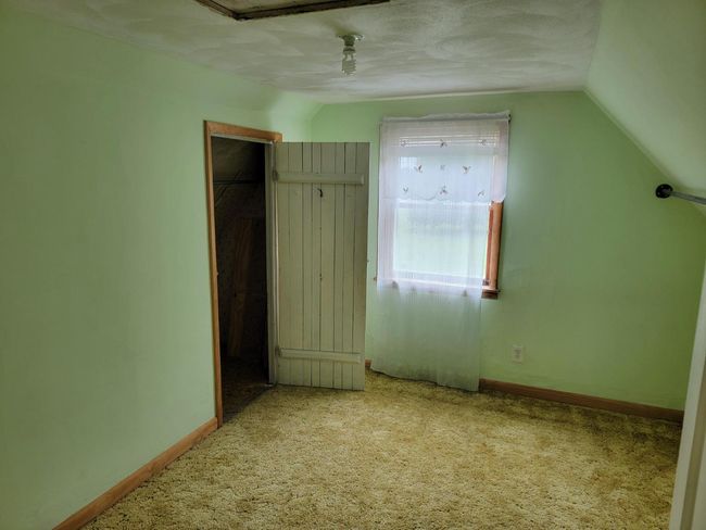 12076 N State Road 101, House other with 4 bedrooms, 1 bathrooms and null parking in Sunman IN | Image 26