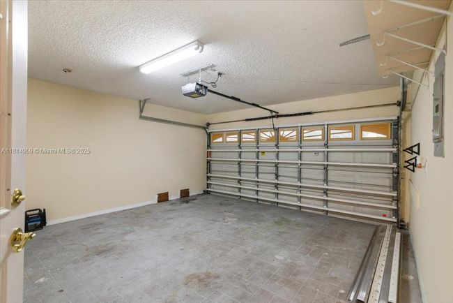 17610 Sw 4 Th Ct, House other with 4 bedrooms, 2 bathrooms and null parking in Pembroke Pines FL | Image 36