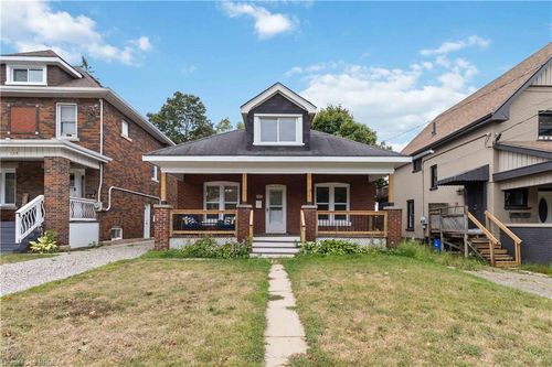 132 Dundas St, Brantford, ON, N3R1S5 | Card Image