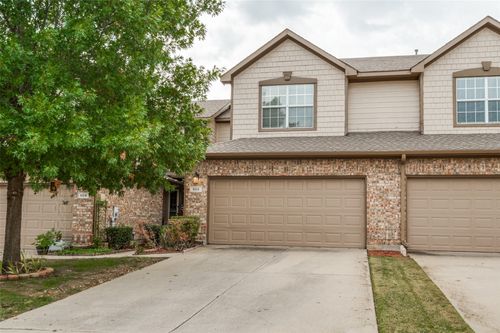 908 Englewood Ln, Plano, TX, 75025-3476 | Card Image
