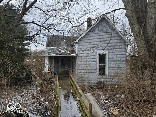 6875 N Spruce St, Middletown, IN, 47356-9421 | Card Image