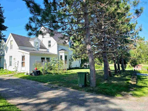 29 Edward St, Plymouth, NS, B0K1S0 | Card Image