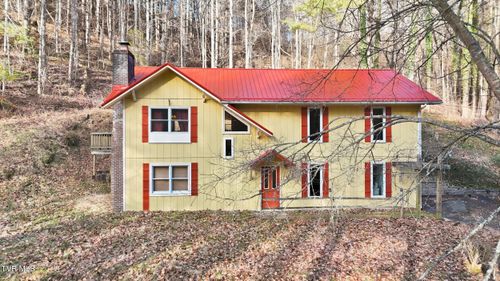 11132 Toole Creek Rd, Abingdon, VA, 24210-8690 | Card Image