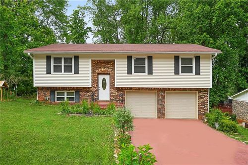 1476 Indian Forest Trl, Stone Mountain, GA, 30083-5444 | Card Image