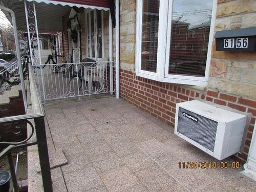 61-56 70th St, Middle Village, NY, 11379-1212 | Card Image