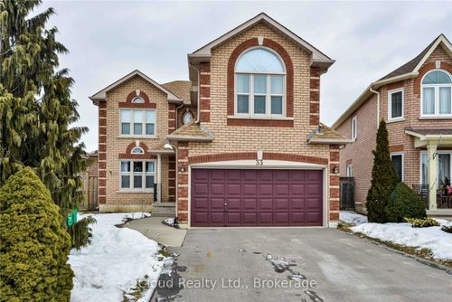 33 Fenflower Crt, Brampton, ON, L7A1H3 | Card Image