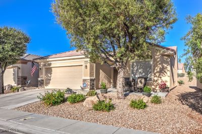 7625 Fieldfare Drive, House other with 3 bedrooms, 2 bathrooms and null parking in North Las Vegas NV | Image 1