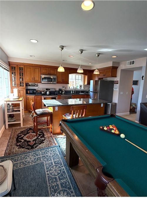 2367 Elden, Costa Mesa, CA, 92627 | Card Image