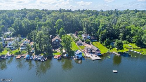 30 E Shore Culver Rd, Branchville, NJ, 07826-6046 | Card Image