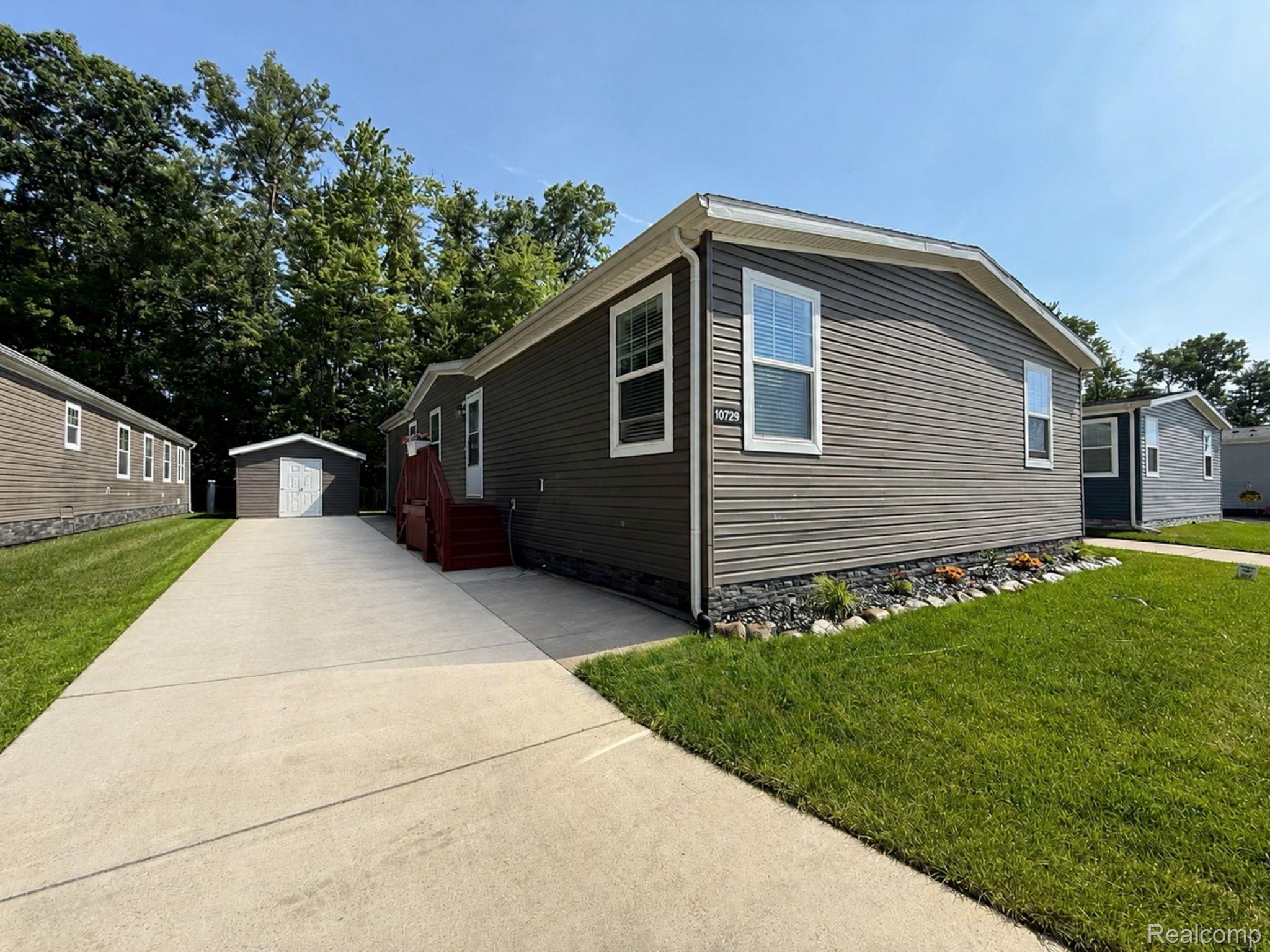 Residential in Augusta Charter Township 3