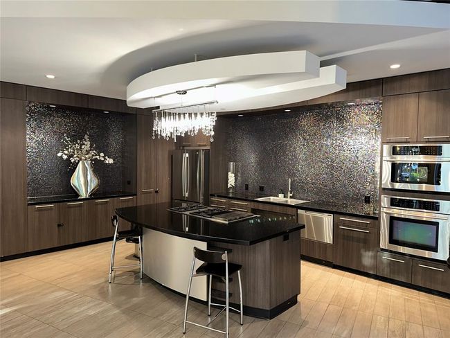 APT-104 - 1901 Post Oak Blvd, Condo with 1 bedrooms, 1 bathrooms and 1 parking in Houston TX | Image 35