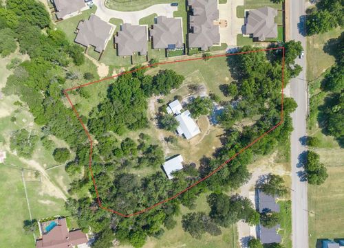 3000 4th St, Brownwood, TX, 76801-6560 | Card Image