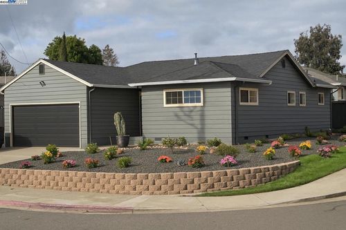 1300 Cavallo Rd, Antioch, CA, 94509-1902 | Card Image