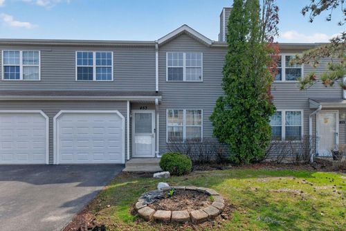 453 Normandie Ln, Round Lake Beach, IL, 60073-3734 | Card Image