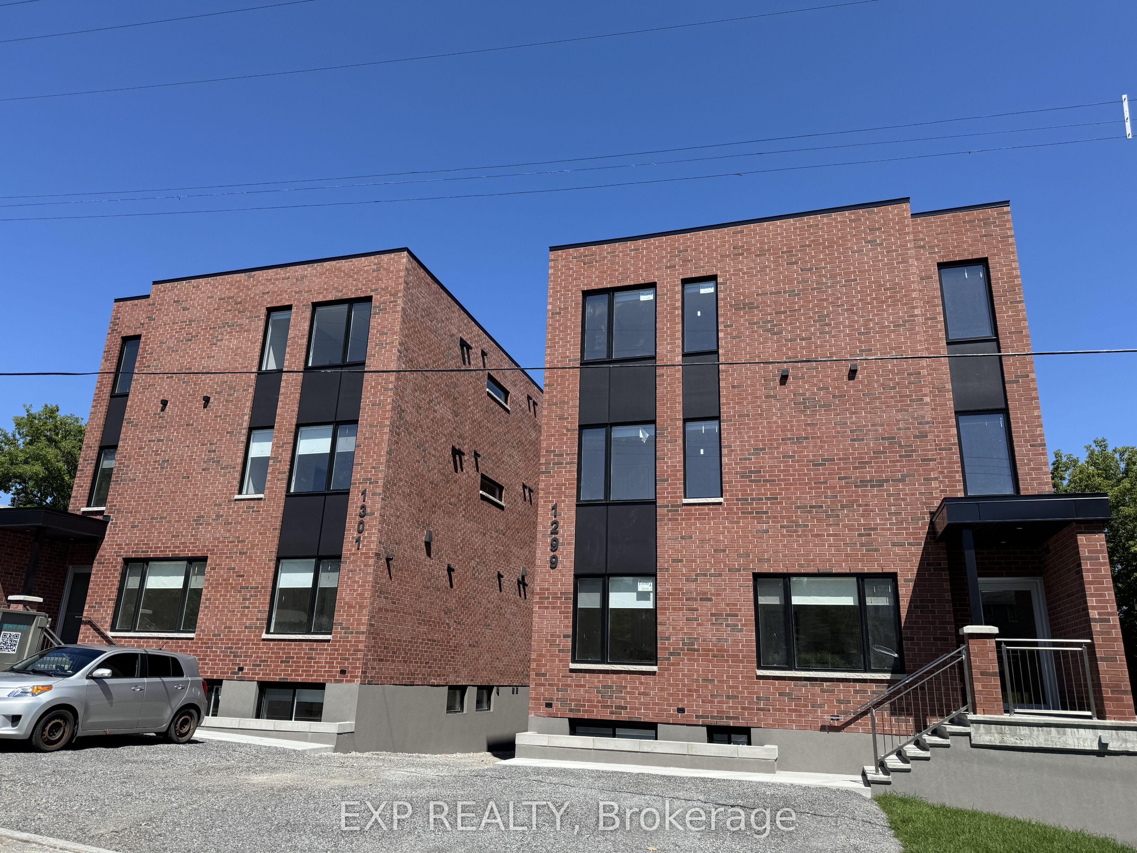 Residential Lease in Carlington - Central Park
