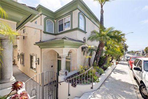 604 Manhattan Beach Blvd, Manhattan Beach, CA, 90266-5431 | Card Image