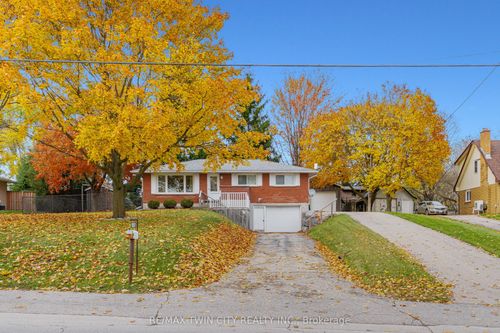 1297 Queens Bush Rd, Wellesley, ON, N0B2T0 | Card Image