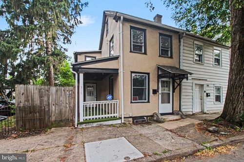 308 Walnut St, POTTSTOWN, PA, 19464-5533 | Card Image