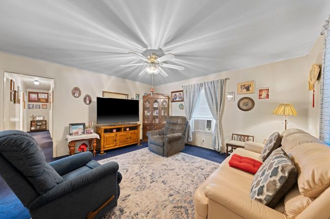 208 Francisco Lemos St, House other with 3 bedrooms, 1 bathrooms and null parking in Kerrville TX | Image 15