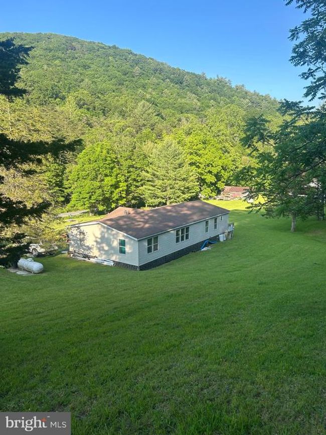 8787 Crooked Run Rd, House other with 2 bedrooms, 1 bathrooms and null parking in BASYE VA | Image 24