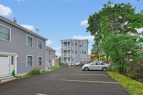 3-87 Broad St, Lynn, MA, 01902-5046 | Card Image