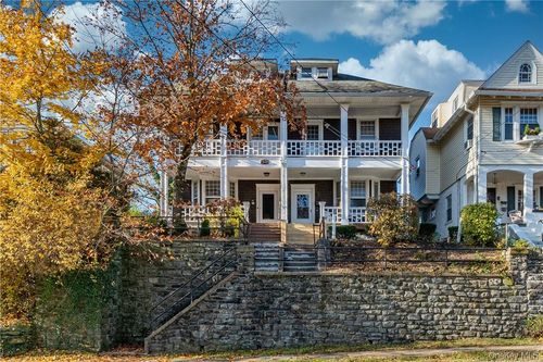 71 Rossmore Ave, Yonkers, NY, 10708-5617 | Card Image