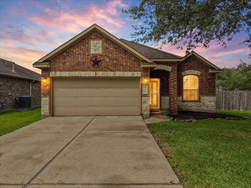 3204 Granite Gate Ln, Dickinson, TX, 77539-8484 | Card Image