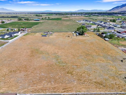 379 W Church Rd, Erda, UT, 84074-9713 | Card Image