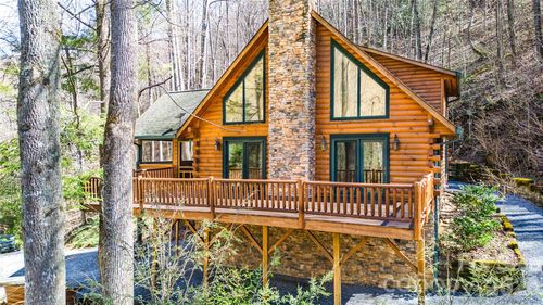 3458 Dicks Creek Rd, Whittier, NC, 28789-7978 | Card Image