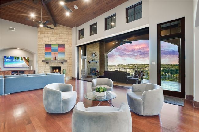 4212 Serene Hills Dr, House other with 5 bedrooms, 7 bathrooms and 8 parking in Austin TX | Image 5