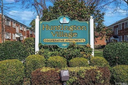 3b-441 W Main St, Huntington, NY, 11743-3225 | Card Image