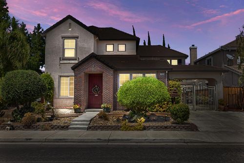 2905 Funston Ct, Tracy, CA, 95377-8530 | Card Image