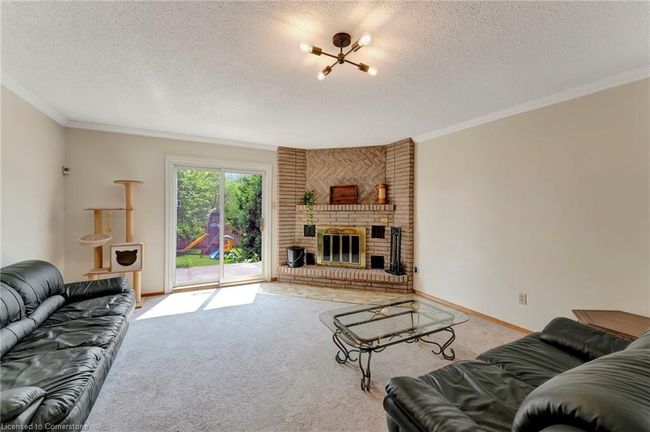 182 Solomon Cres, House other with 4 bedrooms, 3 bathrooms and 5 parking in Hamilton ON | Image 13