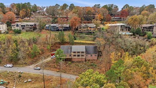 1 Overlook Cir, Little Rock, AR, 72207-1618 | Card Image