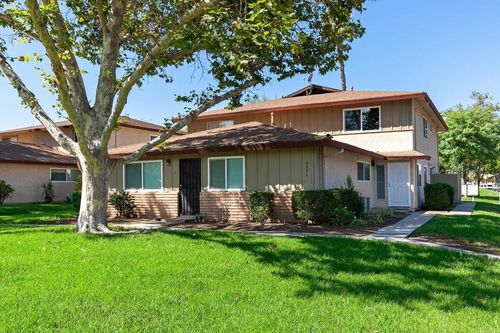 unit-3-8842 Mission Vega Ct, Santee, CA, 92071-4276 | Card Image