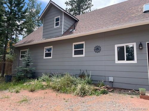 104 Pine Ridge Ave, Woodland Park, CO, 80863-1135 | Card Image