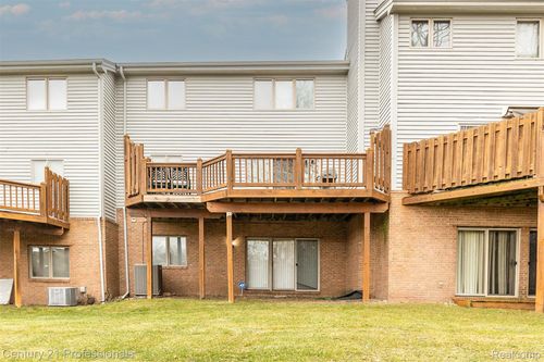 5081 Timberway Trl, Clarkston, MI, 48346-4472 | Card Image