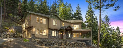 6760 Forest Ridge Dr, Wenatchee, WA, 98801-8804 | Card Image