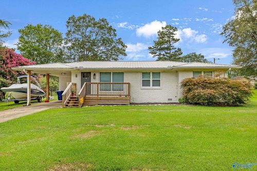 102 W Sims Ave, Albertville, AL, 35950-2638 | Card Image