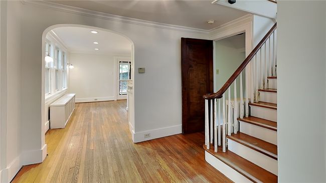 6927 Perrysville Ave, House other with 3 bedrooms, 3 bathrooms and 2 parking in Ben Avon PA | Image 4