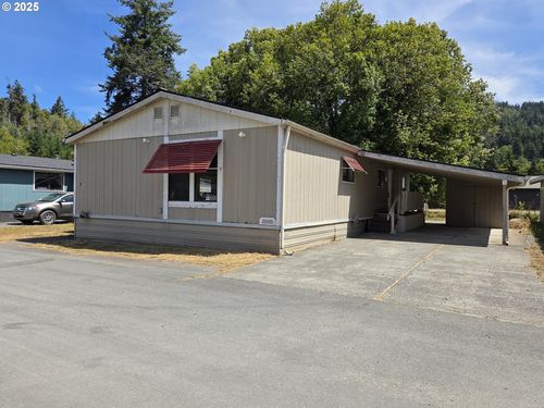 9a-95691 Saunders Creek Rd, Gold Beach, OR, 97444-9528 | Card Image