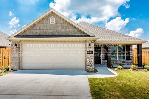 4757 W Wales Dr, Fayetteville, AR, 72704-5038 | Card Image