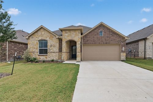 7029 Black Ash Ln, Mckinney, TX, 75071-4953 | Card Image